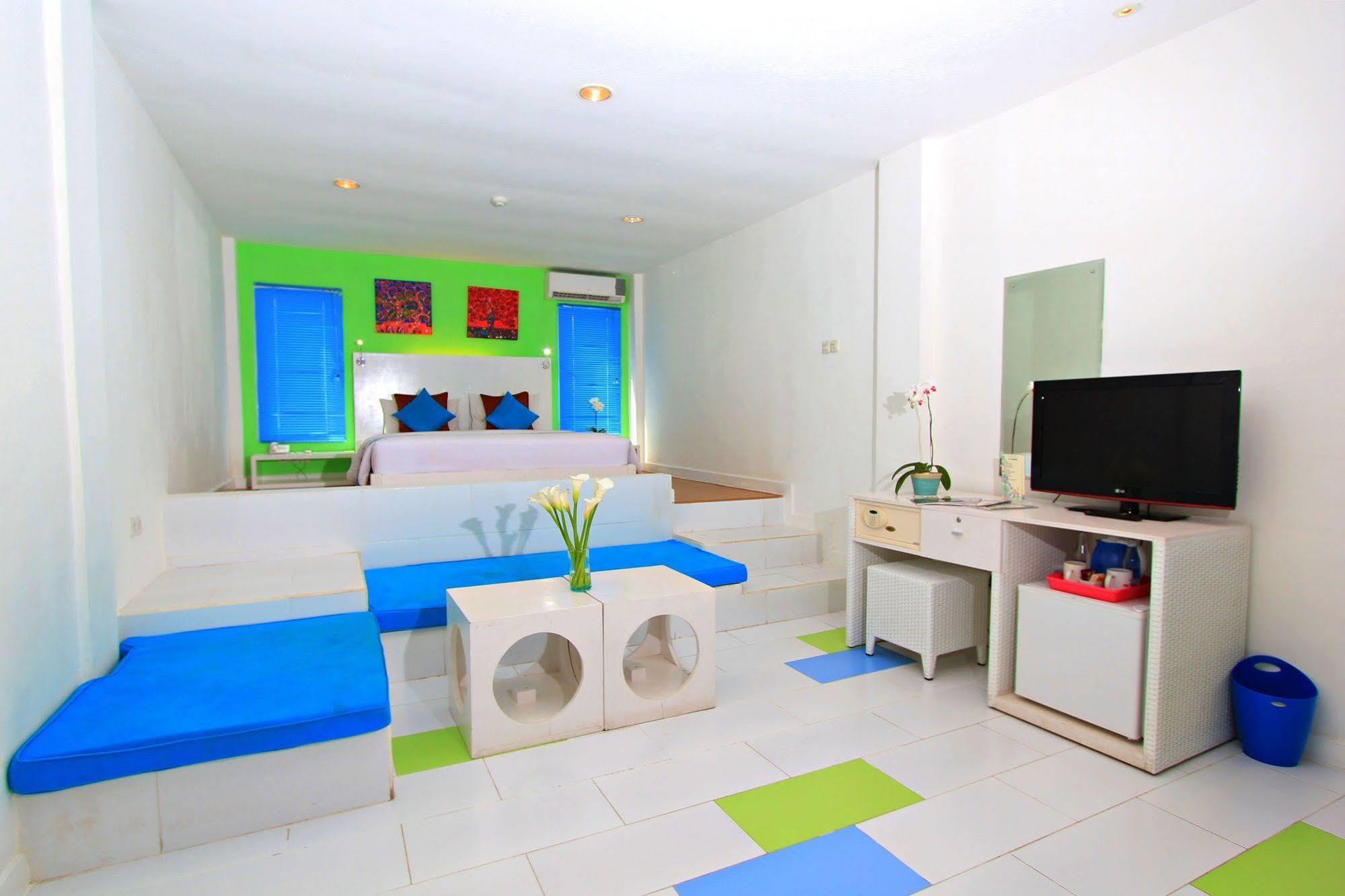 Home@36 Condotel Kuta Lombok Zewnętrze zdjęcie